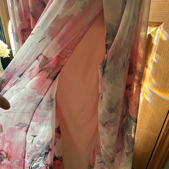 R & M Richard’s Watercolor Floral Sleeveless Maxi Dress Pink/gray EUC  Size 14W - Picture 4 of 12